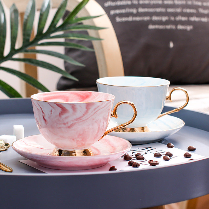 Luxurious Coffee Cups & Saucer