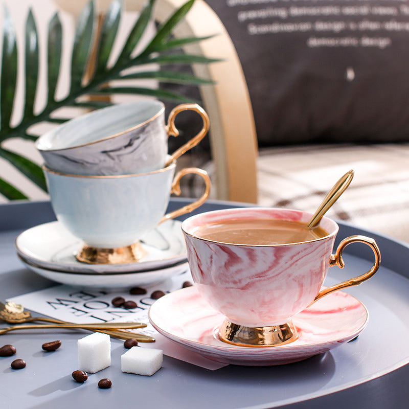 Luxurious Coffee Cups & Saucer